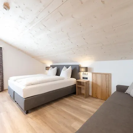 Tannberg Apartment Schroecken