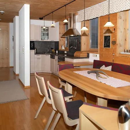 Tannberg Apartment Schroecken